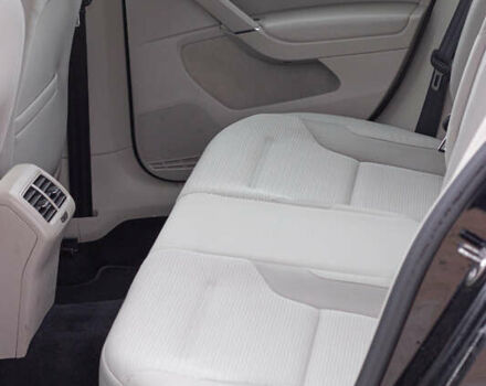 Чорний Фольксваген Гольф, об'ємом двигуна 1.97 л та пробігом 251 тис. км за 12000 $, фото 14 на Automoto.ua