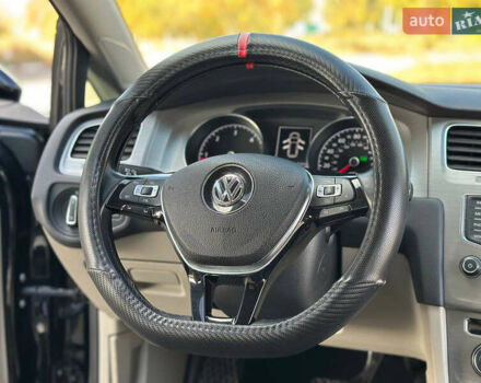 Черный Фольксваген Гольф, объемом двигателя 1.97 л и пробегом 96 тыс. км за 12699 $, фото 19 на Automoto.ua