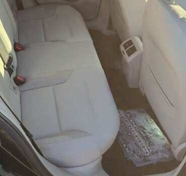 Черный Фольксваген Гольф, объемом двигателя 1.97 л и пробегом 228 тыс. км за 12500 $, фото 12 на Automoto.ua