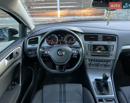 Черный Фольксваген Гольф, объемом двигателя 2 л и пробегом 248 тыс. км за 11999 $, фото 53 на Automoto.ua