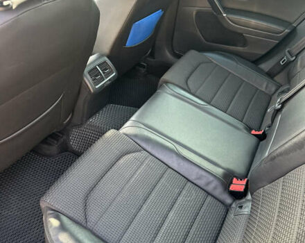 Черный Фольксваген Гольф, объемом двигателя 1.97 л и пробегом 330 тыс. км за 12500 $, фото 8 на Automoto.ua