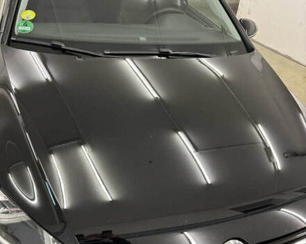 Черный Фольксваген Гольф, объемом двигателя 1.97 л и пробегом 182 тыс. км за 17743 $, фото 4 на Automoto.ua