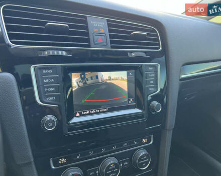 Черный Фольксваген Гольф, объемом двигателя 2 л и пробегом 213 тыс. км за 16999 $, фото 24 на Automoto.ua