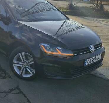 Черный Фольксваген Гольф, объемом двигателя 1.97 л и пробегом 228 тыс. км за 12500 $, фото 5 на Automoto.ua