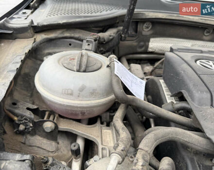 Черный Фольксваген Гольф, объемом двигателя 2 л и пробегом 159 тыс. км за 12999 $, фото 69 на Automoto.ua