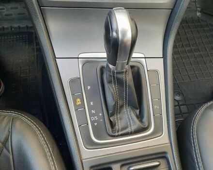 Черный Фольксваген Гольф, объемом двигателя 1.6 л и пробегом 253 тыс. км за 11950 $, фото 14 на Automoto.ua