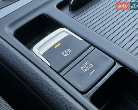 Черный Фольксваген Гольф, объемом двигателя 2 л и пробегом 248 тыс. км за 11999 $, фото 60 на Automoto.ua