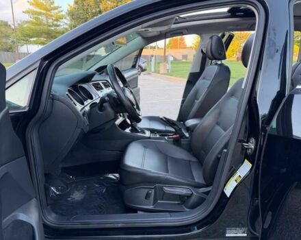 Чорний Фольксваген Гольф, об'ємом двигуна 2 л та пробігом 74 тис. км за 2300 $, фото 9 на Automoto.ua