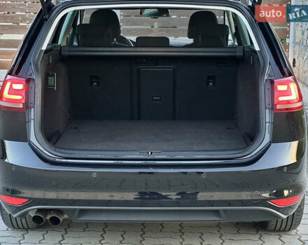 Черный Фольксваген Гольф, объемом двигателя 2 л и пробегом 248 тыс. км за 11999 $, фото 91 на Automoto.ua