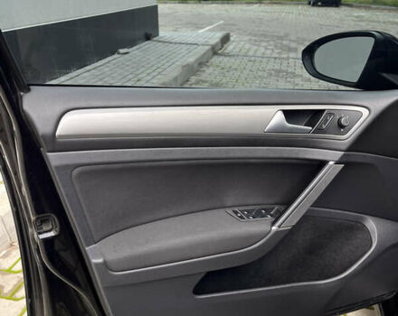 Черный Фольксваген Гольф, объемом двигателя 1.8 л и пробегом 195 тыс. км за 8999 $, фото 18 на Automoto.ua