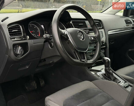 Черный Фольксваген Гольф, объемом двигателя 2 л и пробегом 242 тыс. км за 13290 $, фото 49 на Automoto.ua