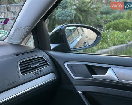 Черный Фольксваген Гольф, объемом двигателя 2 л и пробегом 248 тыс. км за 11999 $, фото 64 на Automoto.ua