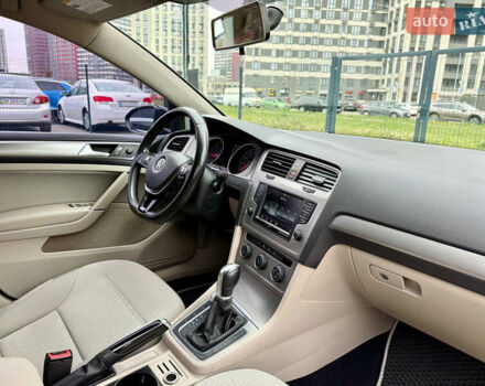 Черный Фольксваген Гольф, объемом двигателя 2 л и пробегом 220 тыс. км за 9950 $, фото 33 на Automoto.ua