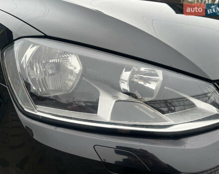 Черный Фольксваген Гольф, объемом двигателя 1.6 л и пробегом 246 тыс. км за 10150 $, фото 10 на Automoto.ua