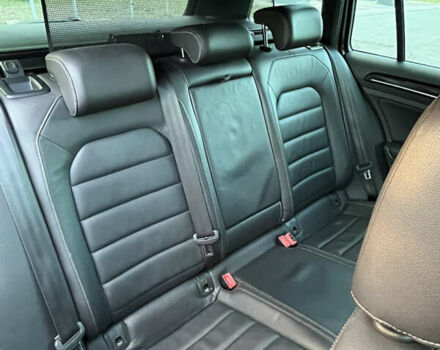 Черный Фольксваген Гольф, объемом двигателя 2 л и пробегом 260 тыс. км за 14500 $, фото 17 на Automoto.ua