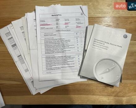 Чорний Фольксваген Гольф, об'ємом двигуна 1.6 л та пробігом 250 тис. км за 9900 $, фото 68 на Automoto.ua