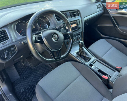 Черный Фольксваген Гольф, объемом двигателя 1.6 л и пробегом 206 тыс. км за 10500 $, фото 59 на Automoto.ua