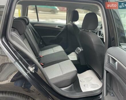 Чорний Фольксваген Гольф, об'ємом двигуна 1.6 л та пробігом 250 тис. км за 9900 $, фото 44 на Automoto.ua