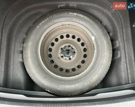 Чорний Фольксваген Гольф, об'ємом двигуна 1.6 л та пробігом 250 тис. км за 9900 $, фото 41 на Automoto.ua