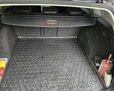 Черный Фольксваген Гольф, объемом двигателя 1.97 л и пробегом 213 тыс. км за 13500 $, фото 16 на Automoto.ua