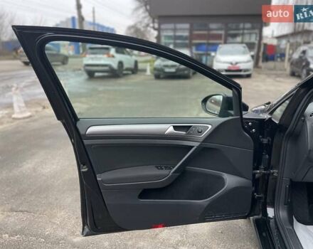 Чорний Фольксваген Гольф, об'ємом двигуна 1.6 л та пробігом 250 тис. км за 9900 $, фото 9 на Automoto.ua