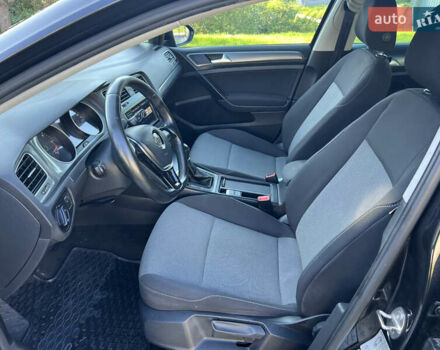 Черный Фольксваген Гольф, объемом двигателя 1.6 л и пробегом 206 тыс. км за 10500 $, фото 58 на Automoto.ua