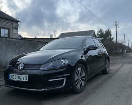Черный Фольксваген Гольф, объемом двигателя 0 л и пробегом 145 тыс. км за 10000 $, фото 3 на Automoto.ua