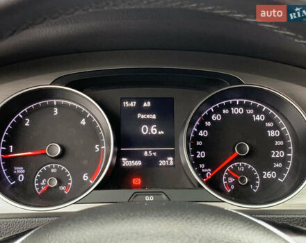 Черный Фольксваген Гольф, объемом двигателя 2 л и пробегом 260 тыс. км за 11399 $, фото 43 на Automoto.ua