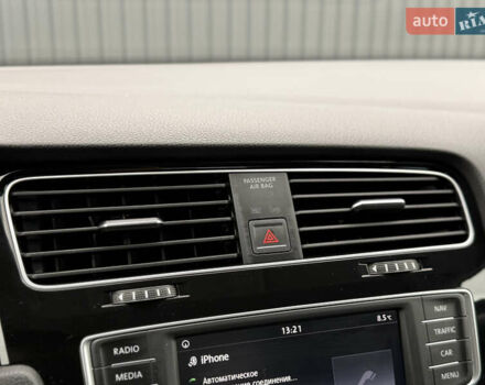 Черный Фольксваген Гольф, объемом двигателя 2 л и пробегом 236 тыс. км за 12450 $, фото 47 на Automoto.ua