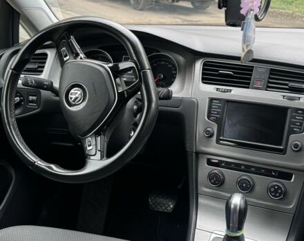 Черный Фольксваген Гольф, объемом двигателя 1.6 л и пробегом 230 тыс. км за 10800 $, фото 6 на Automoto.ua