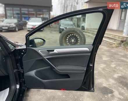 Чорний Фольксваген Гольф, об'ємом двигуна 1.6 л та пробігом 250 тис. км за 9900 $, фото 49 на Automoto.ua