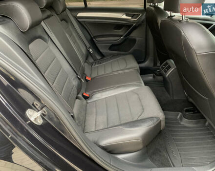 Черный Фольксваген Гольф, объемом двигателя 2 л и пробегом 260 тыс. км за 11399 $, фото 29 на Automoto.ua