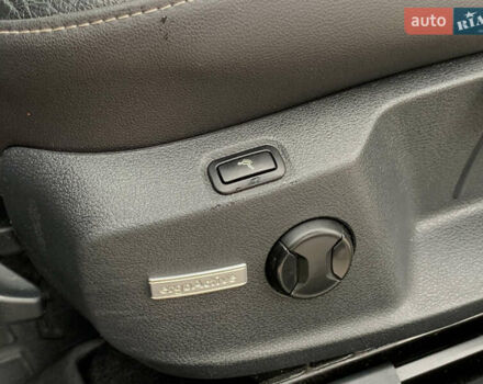 Черный Фольксваген Гольф, объемом двигателя 2 л и пробегом 260 тыс. км за 11399 $, фото 39 на Automoto.ua