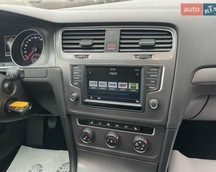 Чорний Фольксваген Гольф, об'ємом двигуна 1.6 л та пробігом 250 тис. км за 9900 $, фото 57 на Automoto.ua