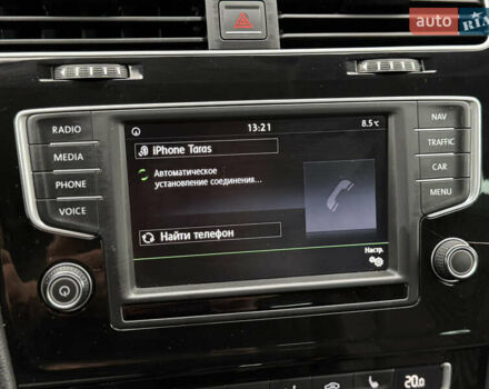 Черный Фольксваген Гольф, объемом двигателя 2 л и пробегом 236 тыс. км за 12450 $, фото 43 на Automoto.ua