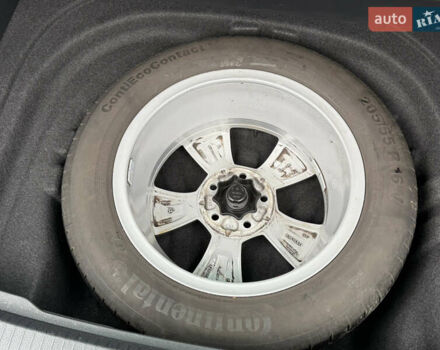 Черный Фольксваген Гольф, объемом двигателя 2 л и пробегом 236 тыс. км за 12450 $, фото 10 на Automoto.ua