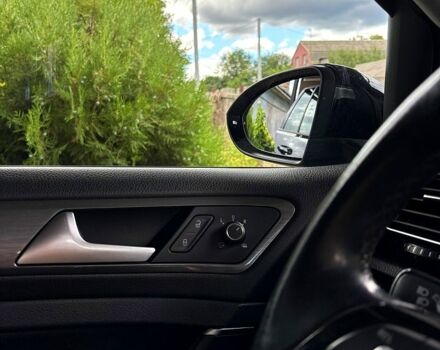 Черный Фольксваген Гольф, объемом двигателя 1.6 л и пробегом 290 тыс. км за 11900 $, фото 8 на Automoto.ua