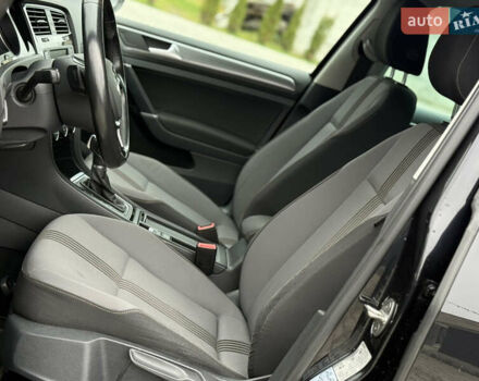 Черный Фольксваген Гольф, объемом двигателя 2 л и пробегом 236 тыс. км за 12450 $, фото 13 на Automoto.ua