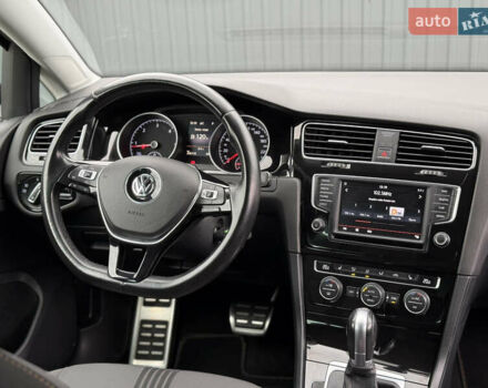 Черный Фольксваген Гольф, объемом двигателя 2 л и пробегом 236 тыс. км за 12450 $, фото 36 на Automoto.ua