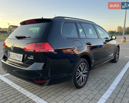 Черный Фольксваген Гольф, объемом двигателя 1.6 л и пробегом 235 тыс. км за 13700 $, фото 3 на Automoto.ua