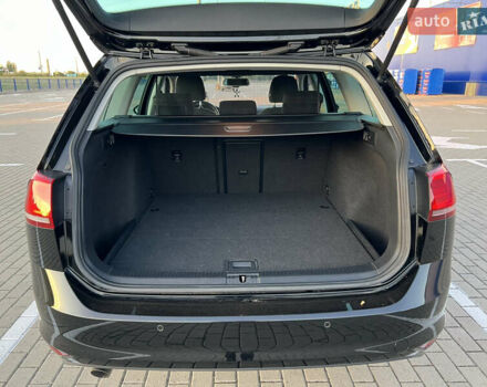 Черный Фольксваген Гольф, объемом двигателя 1.6 л и пробегом 235 тыс. км за 13700 $, фото 17 на Automoto.ua