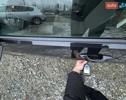 Чорний Фольксваген Гольф, об'ємом двигуна 1.6 л та пробігом 250 тис. км за 9900 $, фото 93 на Automoto.ua