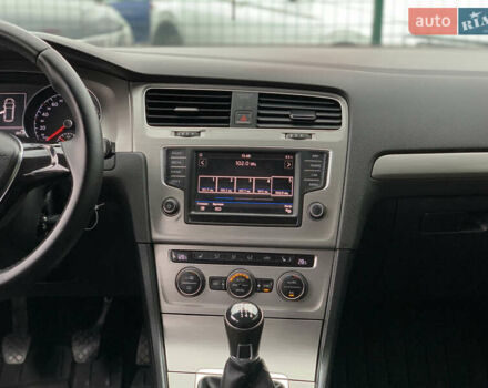 Черный Фольксваген Гольф, объемом двигателя 2 л и пробегом 260 тыс. км за 11399 $, фото 47 на Automoto.ua