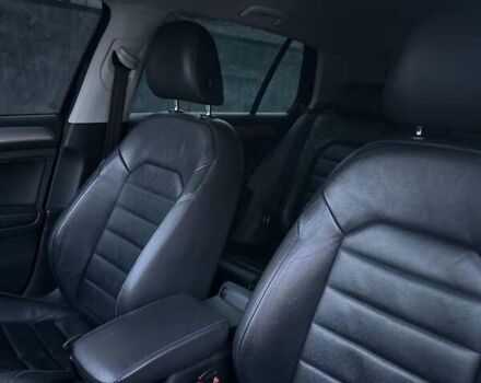 Черный Фольксваген Гольф, объемом двигателя 0 л и пробегом 145 тыс. км за 10000 $, фото 2 на Automoto.ua