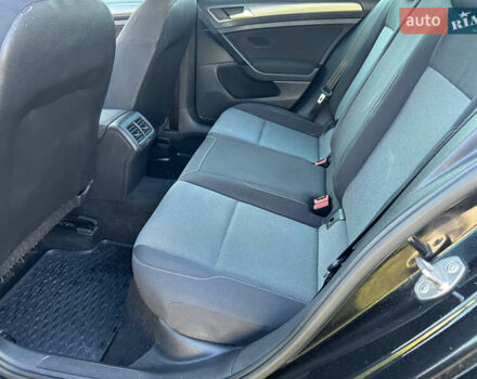 Черный Фольксваген Гольф, объемом двигателя 1.6 л и пробегом 206 тыс. км за 10500 $, фото 65 на Automoto.ua