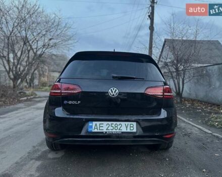 Черный Фольксваген Гольф, объемом двигателя 0 л и пробегом 145 тыс. км за 10000 $, фото 1 на Automoto.ua