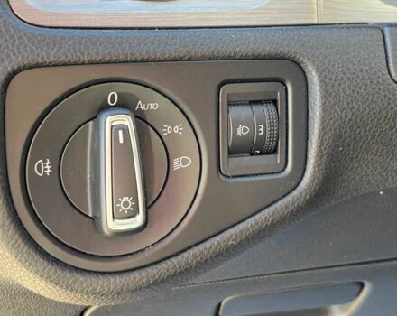 Черный Фольксваген Гольф, объемом двигателя 1.4 л и пробегом 215 тыс. км за 10300 $, фото 14 на Automoto.ua