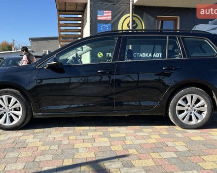 Черный Фольксваген Гольф, объемом двигателя 0 л и пробегом 215 тыс. км за 10300 $, фото 3 на Automoto.ua