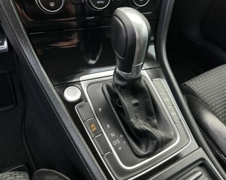 Черный Фольксваген Гольф, объемом двигателя 2 л и пробегом 293 тыс. км за 13100 $, фото 2 на Automoto.ua