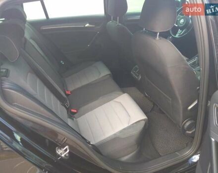 Черный Фольксваген Гольф, объемом двигателя 1.97 л и пробегом 235 тыс. км за 15500 $, фото 8 на Automoto.ua